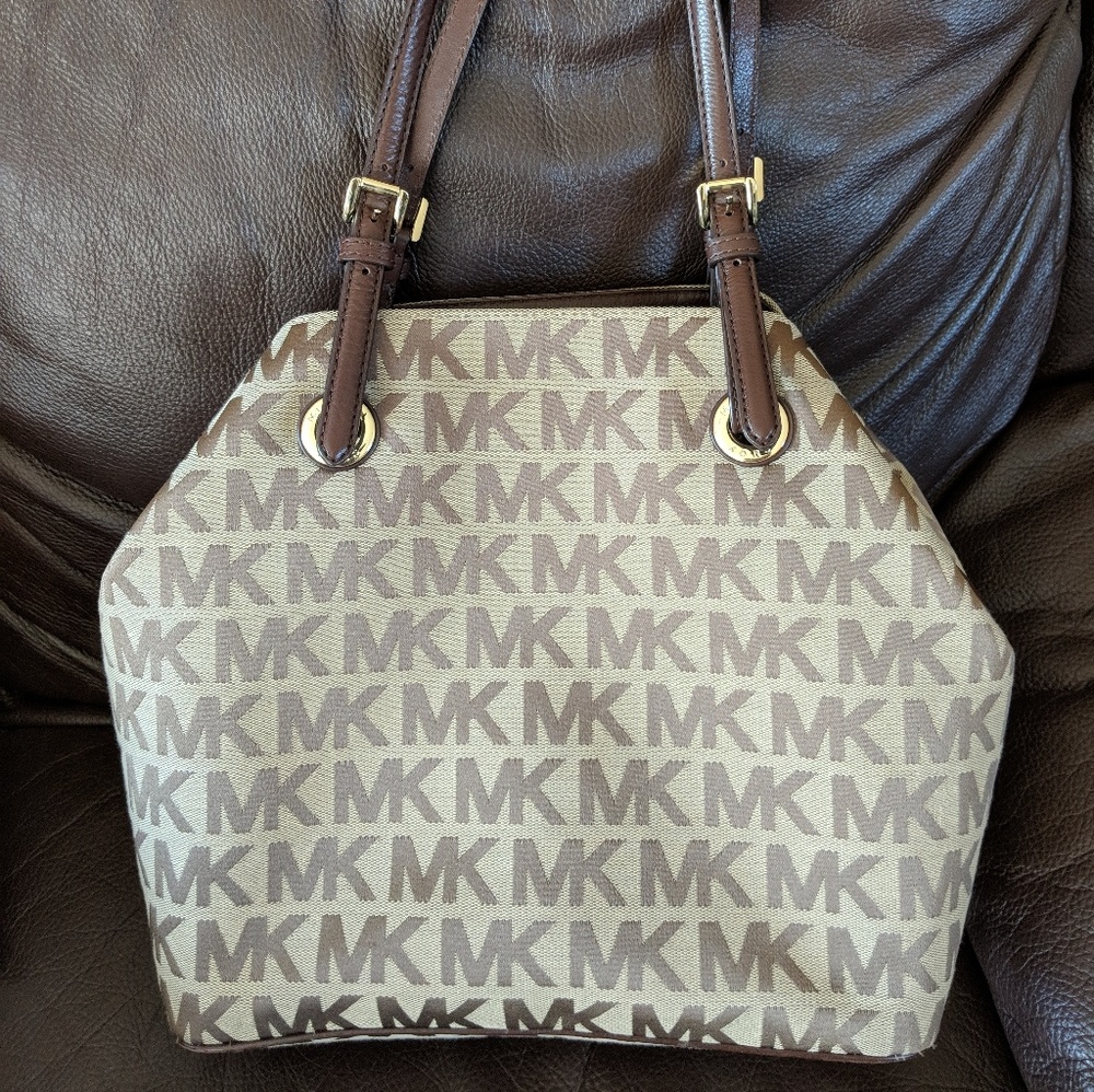 Michael Kors bag